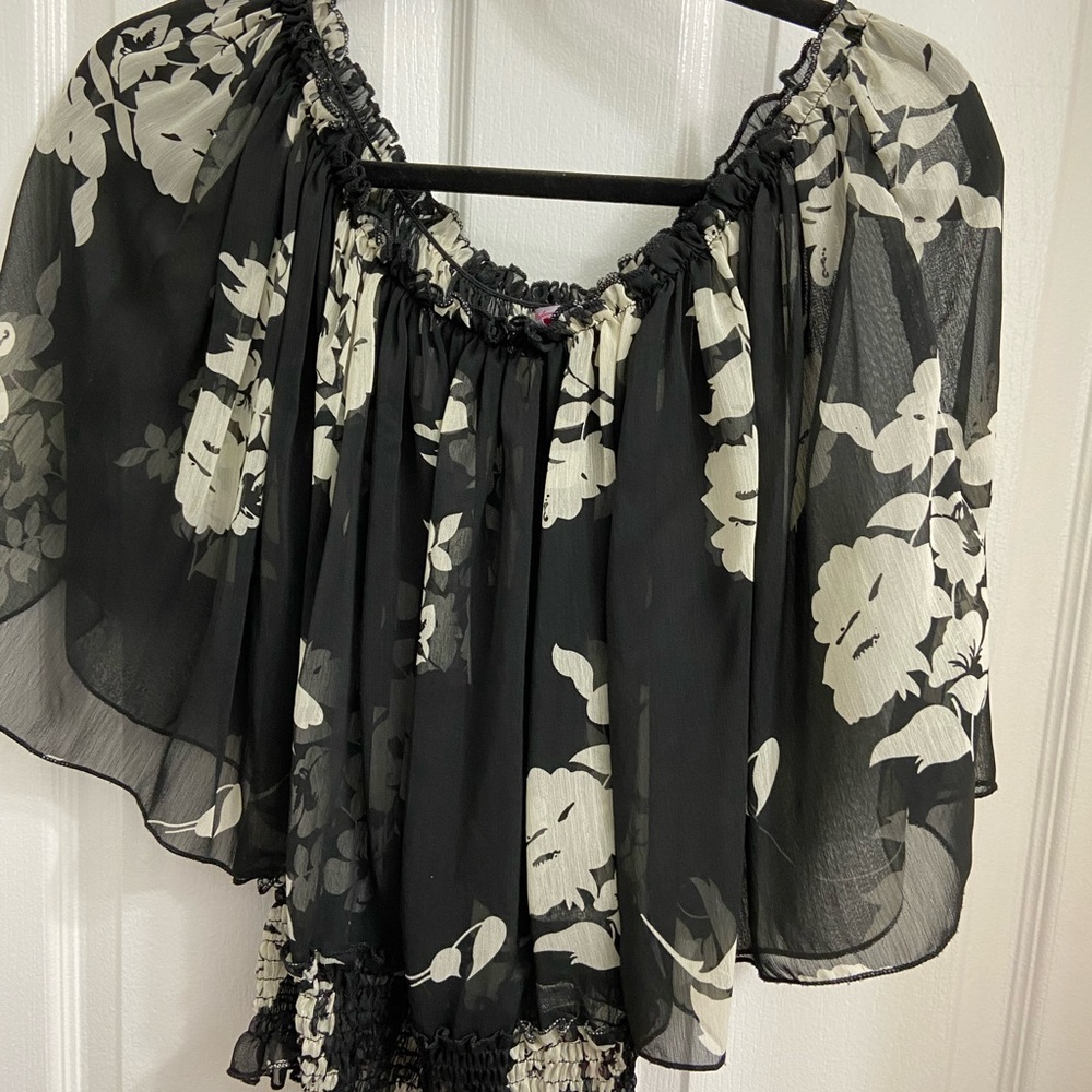Off the shoulder cinched waist blouse